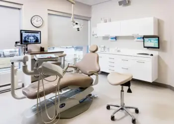 clinique-de-rehabilitation-prosthodontique-de-quebec-salle-de-traitement-1